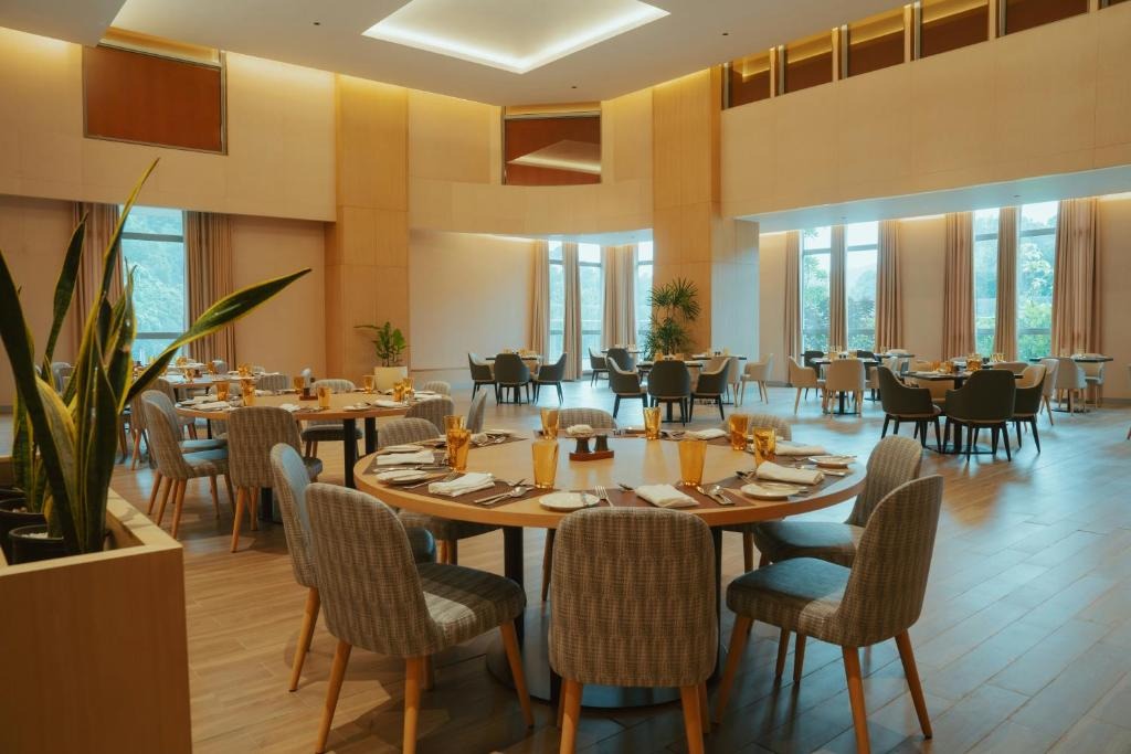 هتل کندی میست با سینامون سریلانکا